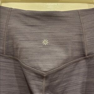 Athleta Space Dye Lavender Elation 7/8 Leggings, Small